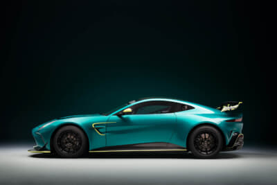 アストンマーティン ヴァンテージGT4：先代のヴァンテージGT4の卓越した実績に基づいて開発された