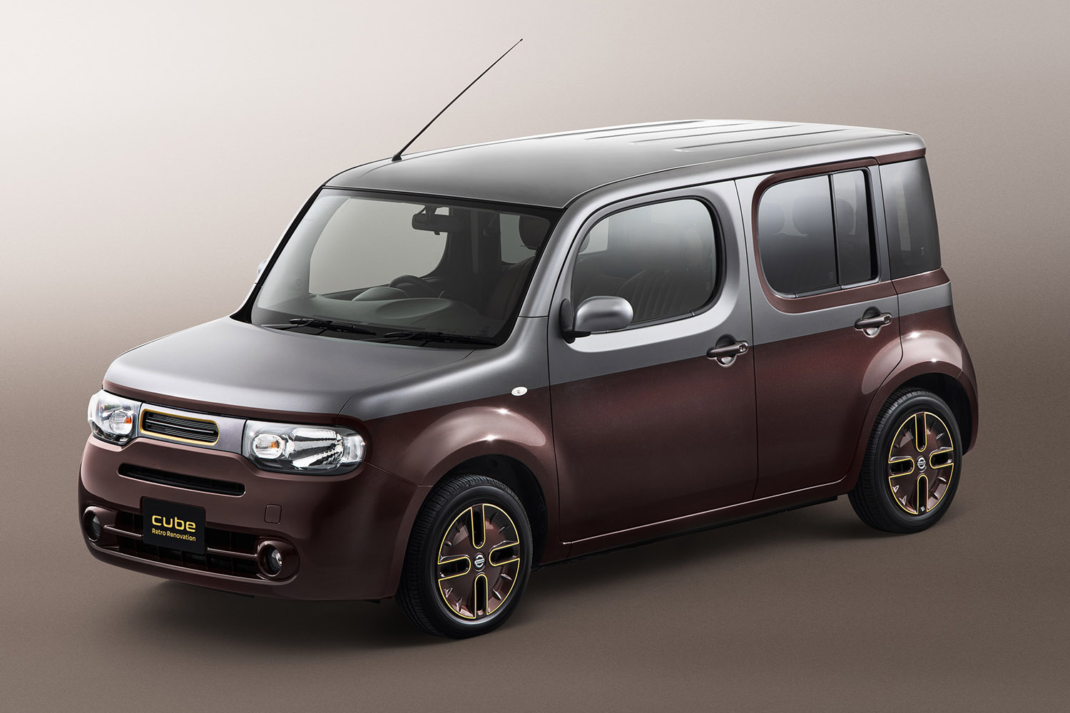 20台限定】日産「キューブ」中古車がレトロモダンになった