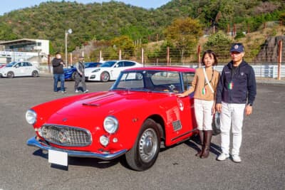 マセラティ3500GTと、オーナーの岡田勝治さんご夫婦