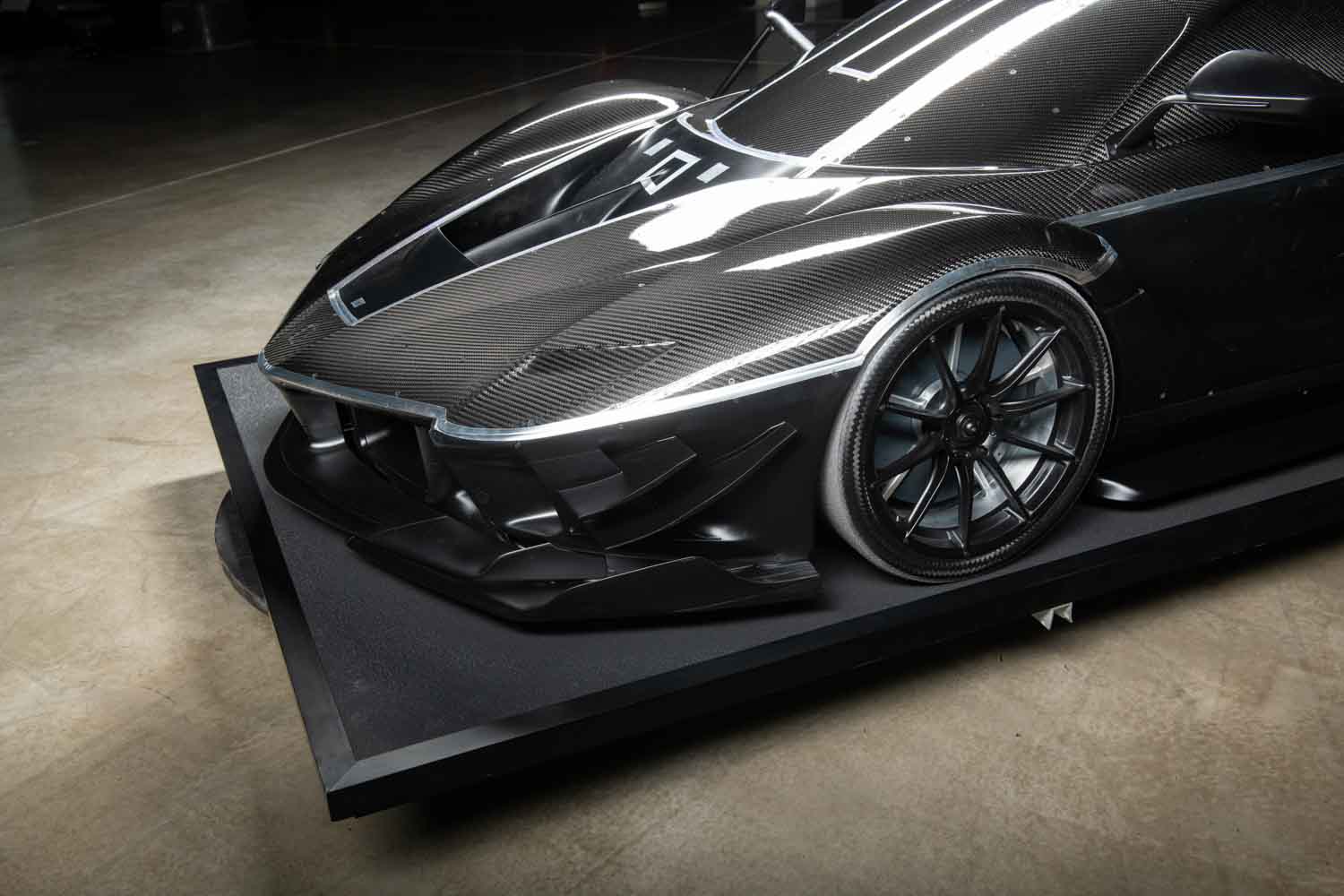 さすがフェラーリ、ただの風洞実験モデルが1億円オーバー！ 門外不出の