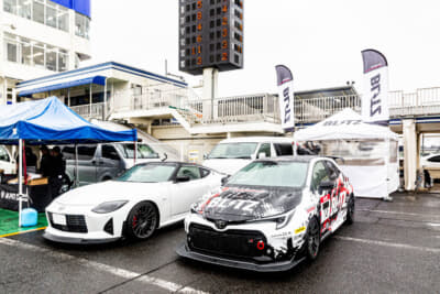 ブリッツはデモカーを展示