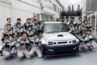 日産自動車大学校の学生と「KOTO」