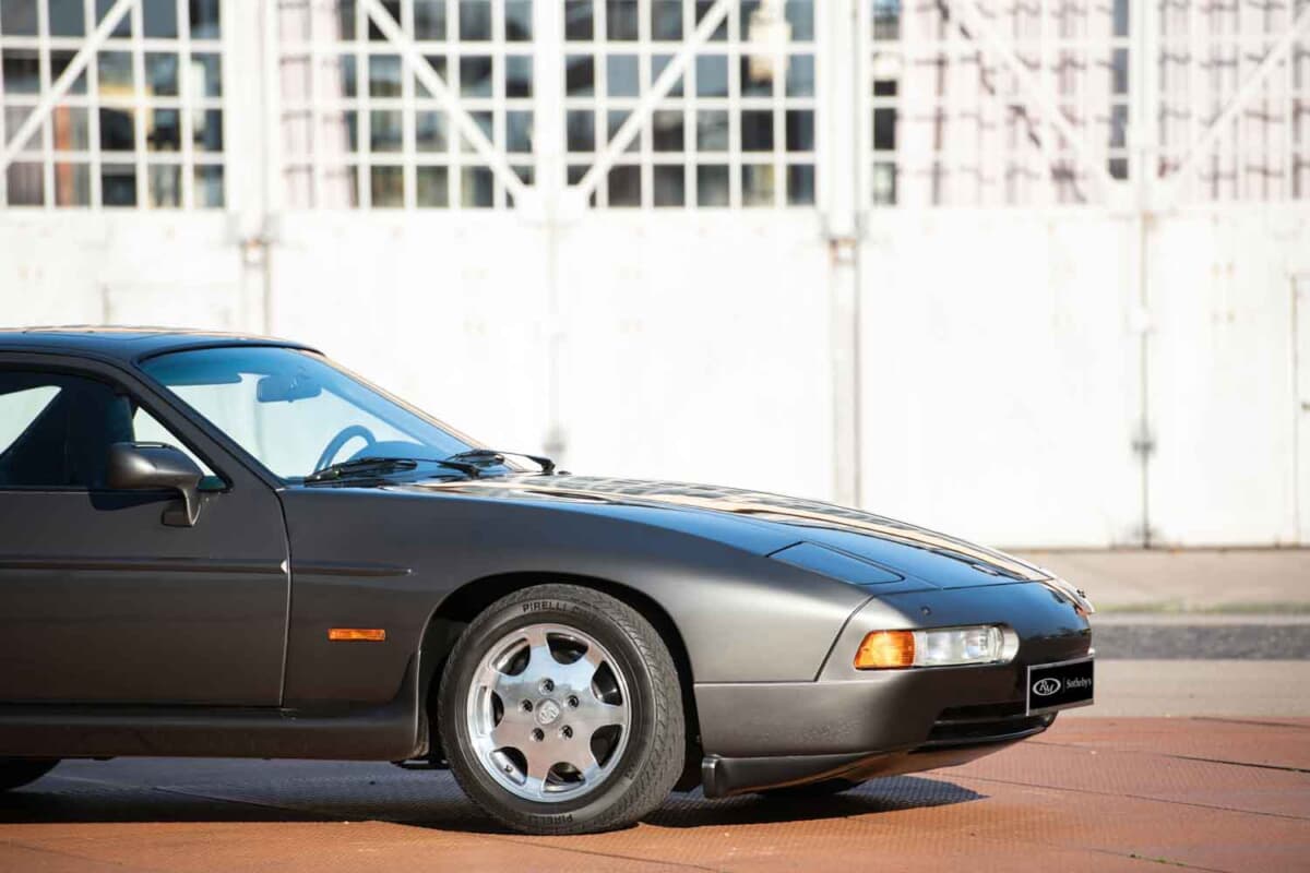 流札となったポルシェ「928GT フラッハバウ」（C）Courtesy of RM Sotheby's