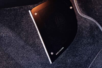 62万5000ドル（邦貨換算約9250万円）で販売中のアストンマーティン「ヴァンキッシュ ザガート クーペ」（C）Courtesy of RM Sotheby's