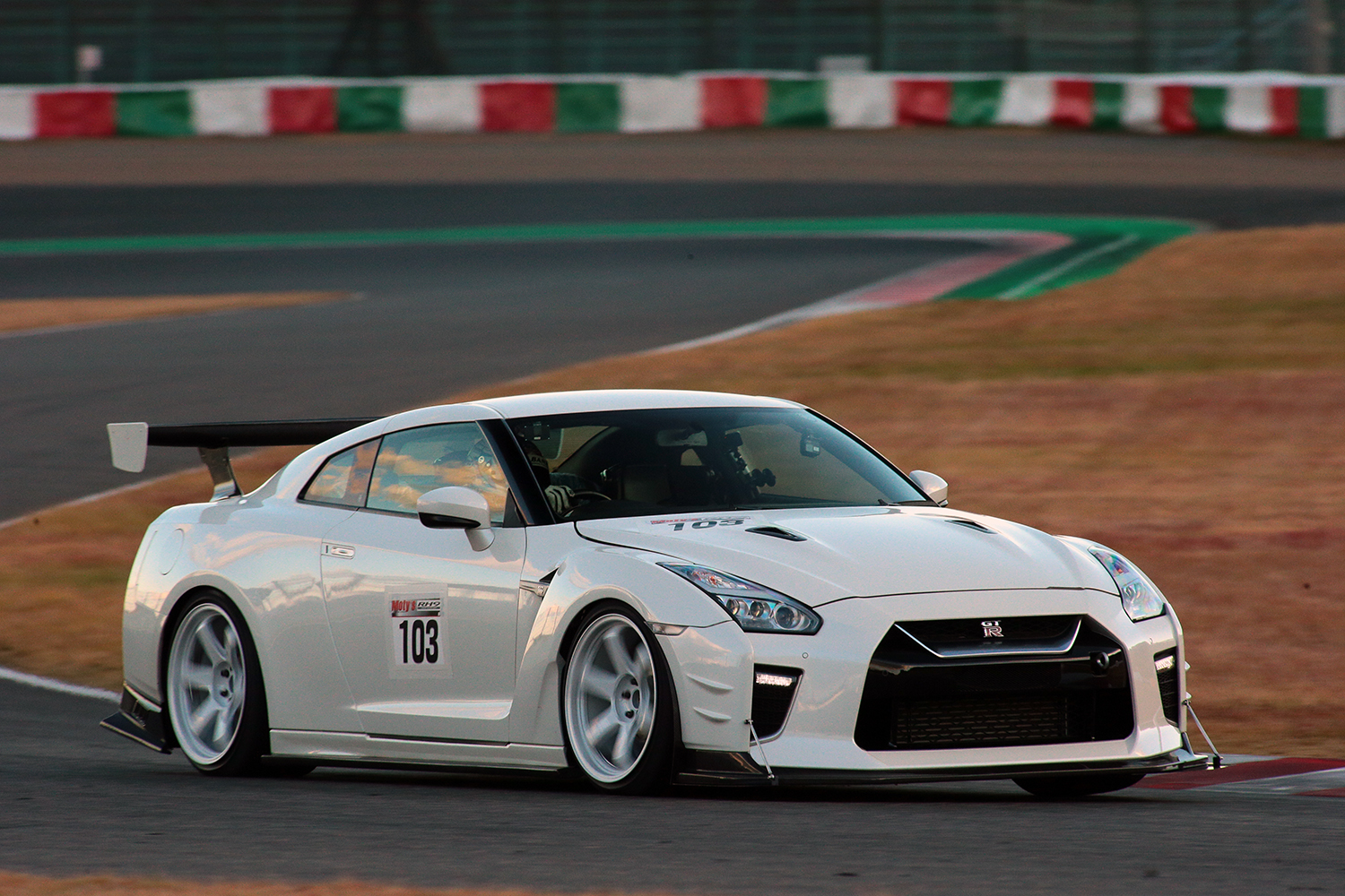 超高級 GLレーシング GL-GTR フルオプション メカ付き 総額12万円以上