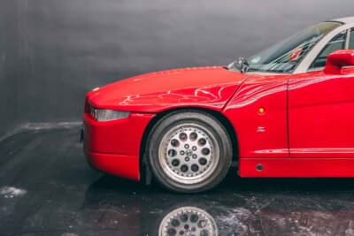 6万9000ユーロ（邦貨換算約1120万円）で落札されたアルファ ロメオ「SZ」（C）Courtesy of RM Sotheby's