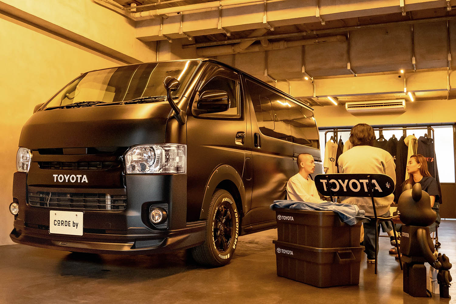 20台限定！ トヨタ「ハイエース」の都会に似合うカスタムに注目