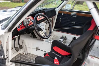 19万ユーロ～25万ユーロ（邦貨換算約3125万円〜4110万円）で販売が継続しているBMW「3.0 CS/L FIA Group 2」（C）Bonhams