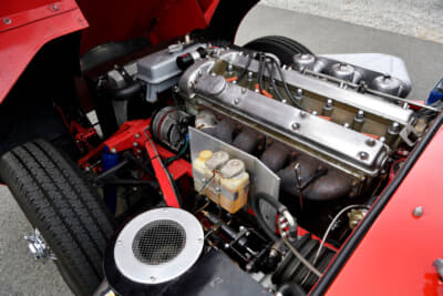 名機XK型直列6気筒DOHC・3781ccエンジン