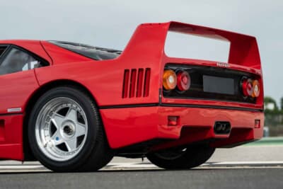 336万ドル（邦貨換算約5億400万円）で落札されたフェラーリ「F40」（C）Courtesy of RM Sotheby's