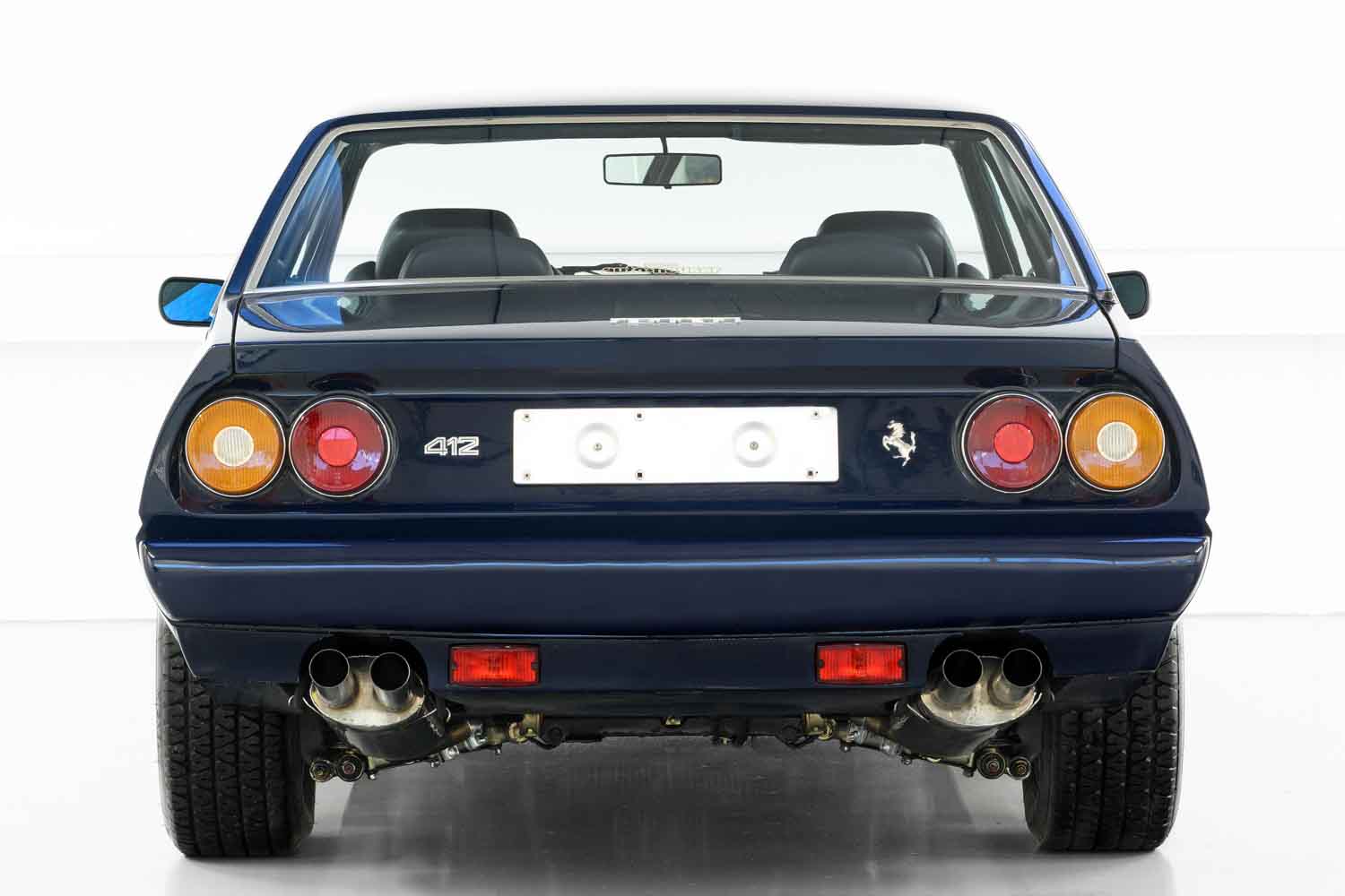 超豪華なフェラーリが1600万円!?「F40よりも難物」といわれた「412i