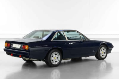 9万7750ユーロ（邦貨換算約1600万円）で落札されたフェラーリ「412i」（C）Bonhams