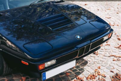 52万2500ユーロ（邦貨換算約8500万円）で落札されたBMW「M1」（C）Courtesy of RM Sotheby's