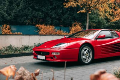 30万8750ユーロ（邦貨換算約5030万円）で落札されたフェラーリ「F512M」（C）Courtesy of RM Sotheby's