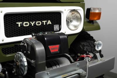 8万4000ドル（邦貨換算約1260万円）で落札されたトヨタ「FJ45 ランドクルーザー ピックアップ」（C）Courtesy of RM Sotheby's