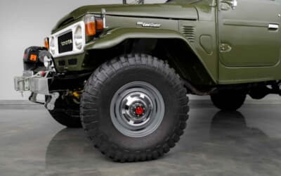 8万4000ドル（邦貨換算約1260万円）で落札されたトヨタ「FJ45 ランドクルーザー ピックアップ」（C）Courtesy of RM Sotheby's