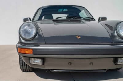 8万9600ドル（邦貨換算約1360万円）で落札されたポルシェ「911カレラ カブリオレ」（C）Courtesy of RM Sotheby's