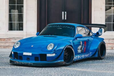 12万750ドル（邦貨換算約1775万円）で落札されたポルシェ「911カレラ クーペ by RWB」（C）Courtesy of RM Sotheby's