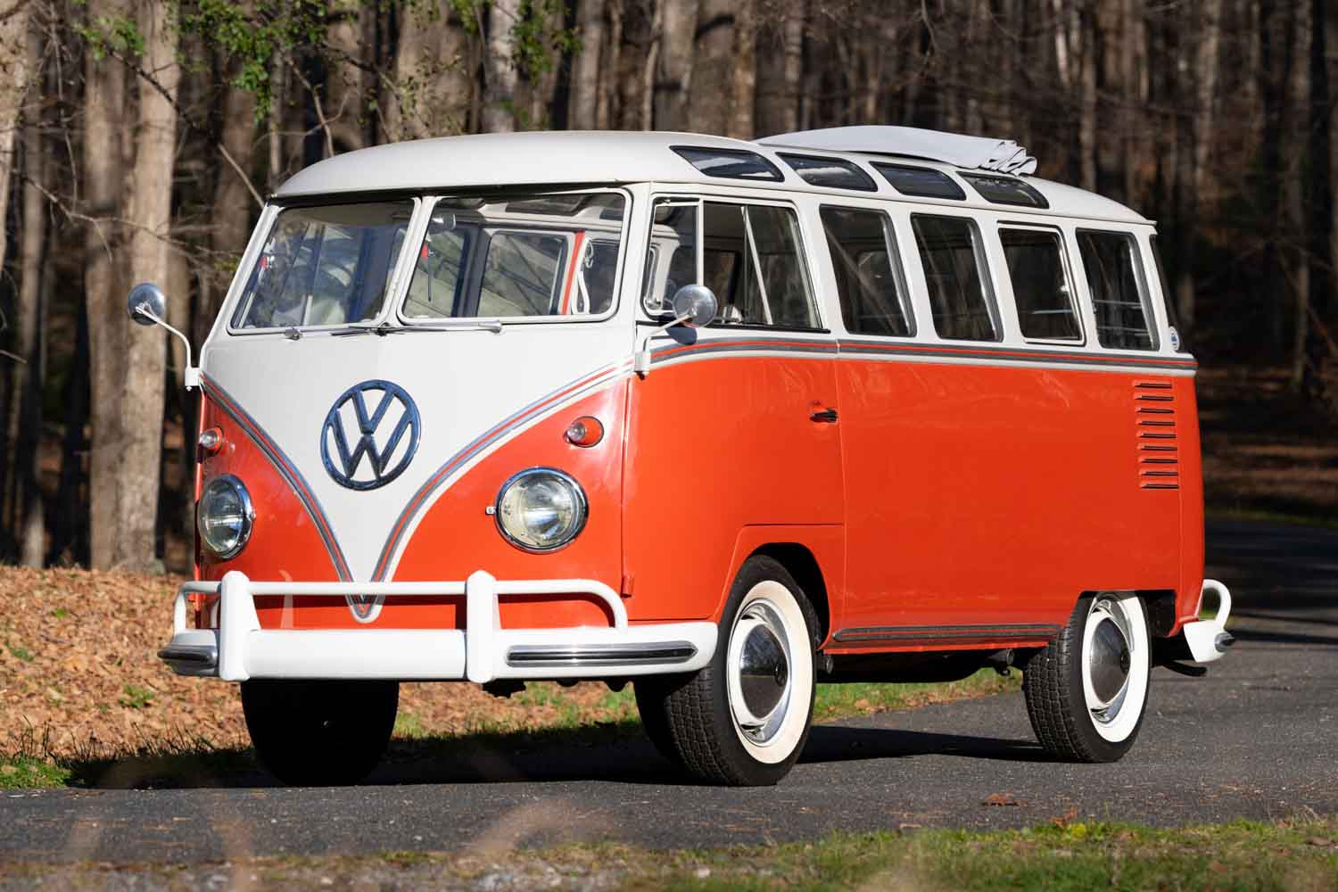 品質一番の ワーゲンバス」が約1700万円で落札！ 著名な冒険家が所有した ミニカー