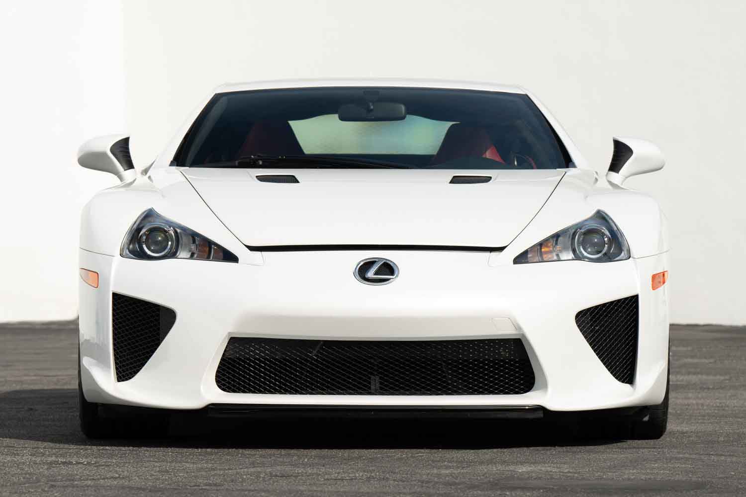 04_AMW_240131_Lexus-LFA_.jpeg