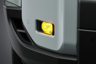 モデリスタ LEDフォグランプバルブ イエロー点灯時