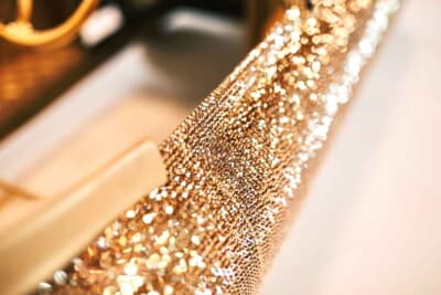 1万4400ドル（邦貨換算約220万円）で落札されたハーフスケール・カーズ「クリスタルEタイプ チルドレンカー」（C）Courtesy of RM Sotheby's