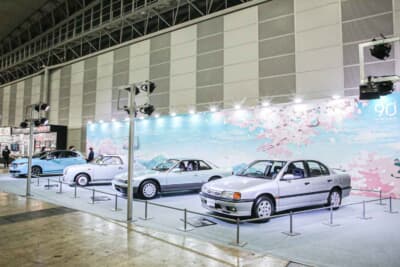 日産ブースにはプリメーラ、シルビア、フィガロ、リーフを展示