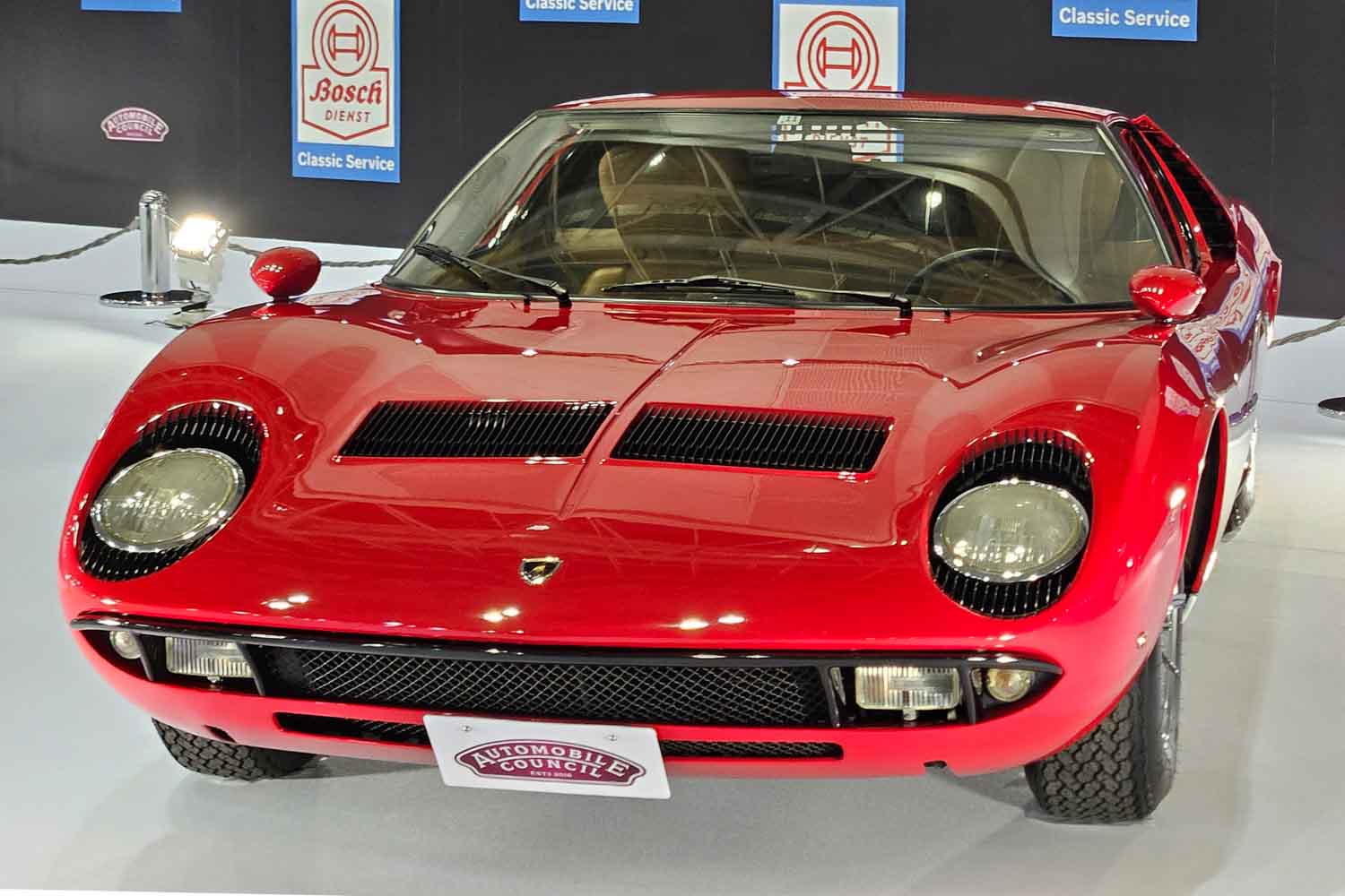 ミウラ」「カウンタック」「ストラトス」はガンディーニの作でした