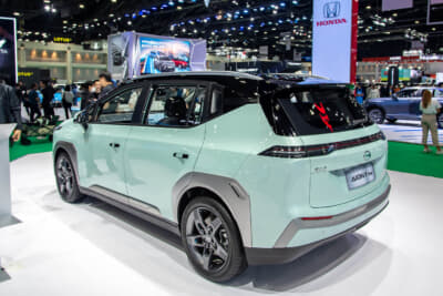 中国AIONのコンパクトSUVタイプのEV、Yプラス