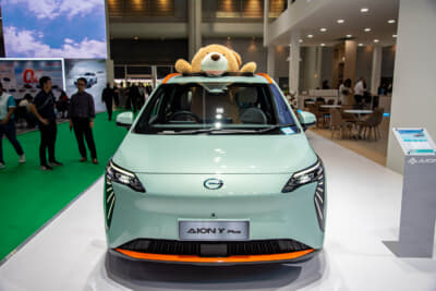 中国AIONのコンパクトSUVタイプのEV、Yプラス