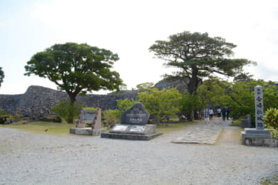 世界遺産「今帰仁城跡」を見学