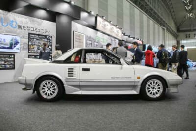 トヨタMR2は1984年にリリースされた2シータースポーツで、最大の特徴はミッドシップレイアウト