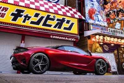 マクラーレン 750Sスパイダー：ルーフの開閉時間は11秒、時速50km/h以下なら走行中でも開閉が可能