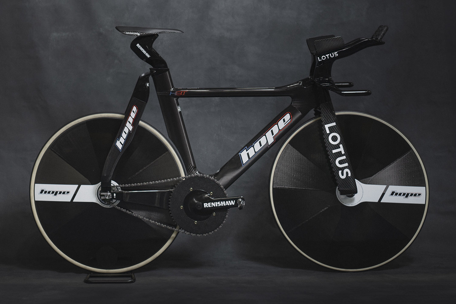 ロータスが「東京オリンピック」をもう一度！ 英国チーム用トラック