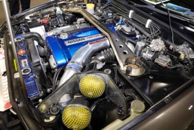 日産 R32 GT-R：HKSフルタービンキットの中からGT2530ツインターボキットを装着する