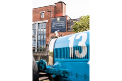 国立自動車博物館でタイプ28とロワイヤルの傑作に魅了された後、ツアーはマルビュイソンに向かい、サン・ポイント湖の美しさを満喫した