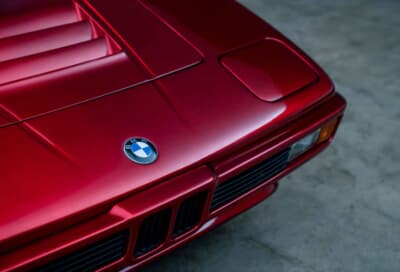 34万2500ユーロ（邦貨換算約5750万円）で落札されたBMW「M1」（C）Courtesy of RM Sotheby's