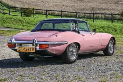 6万3250ポンド（邦貨換算約1320万円）で落札されたジャガー「Eタイプ シリーズIII」（C）Bonhams