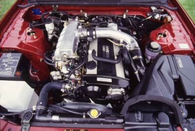 スカイラインGTS25ｔ（R33）：RB25ターボを搭載