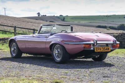 6万3250ポンド（邦貨換算約1320万円）で落札されたジャガー「Eタイプ シリーズIII」（C）Bonhams