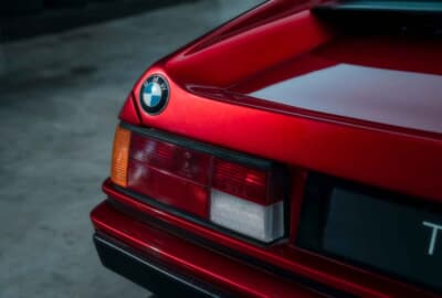 34万2500ユーロ（邦貨換算約5750万円）で落札されたBMW「M1」（C）Courtesy of RM Sotheby's