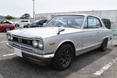 日産スカイライン2000GT-X