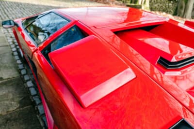 45万5000ユーロ（邦貨換算約7600万円）で落札されたランボルギーニ「カウンタック LP5000 QV」（C）Courtesy of RM Sotheby's