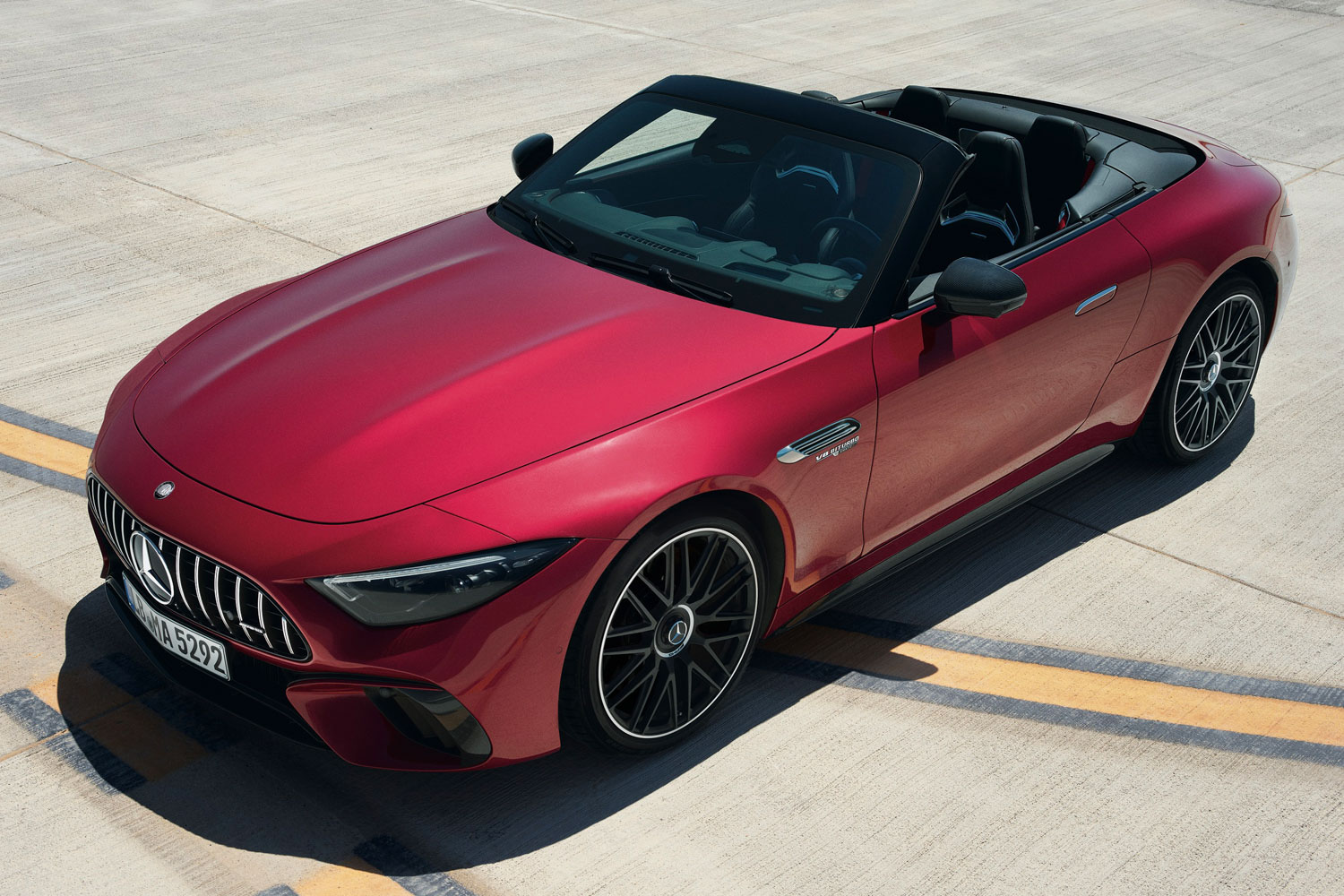 メルセデスAMG「SL」にV8搭載モデル「SL63」が登場！ 2890万円の2＋2 