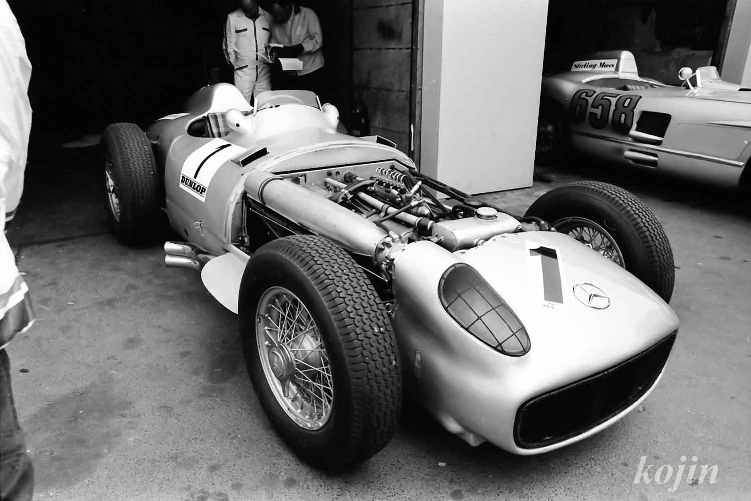 08_AMW_120922_nurburgring_.jpeg