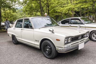 日産 スカイライン2000GT：1972年式で、このほかにもDR30型スカイラインを2台所有している