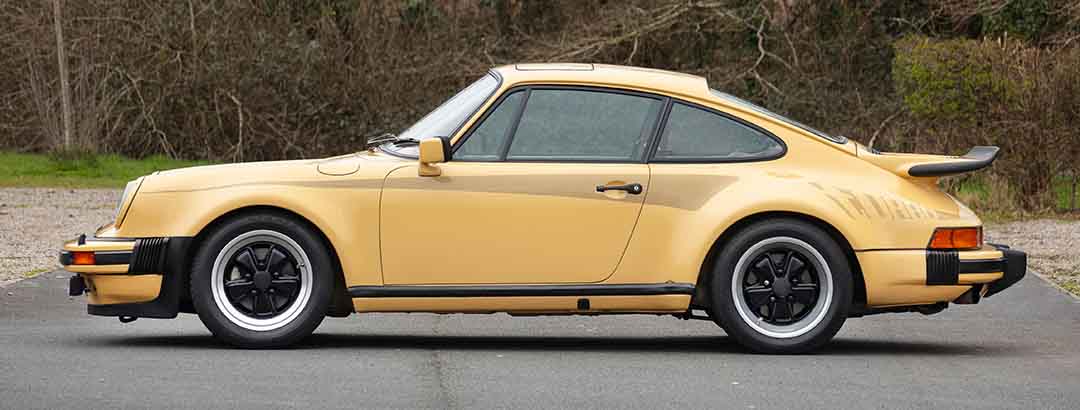 ポルシェ「930ターボ」が1700万円ならお買い得！ 内外装ともに当時のオリジナル状態をキープするも、履歴がないのが要因か!?