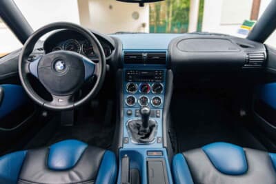 5万9800ユーロ（邦貨換算約970万円）で落札されたBMW「Z3 Mクーペ」（C）Courtesy of RM Sotheby's