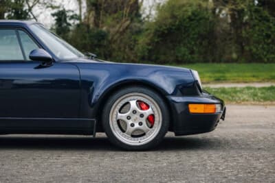 25万8125ユーロ（邦貨換算約4360万円）で落札されたポルシェ「911ターボ3.6」（C）Courtesy of RM Sotheby's