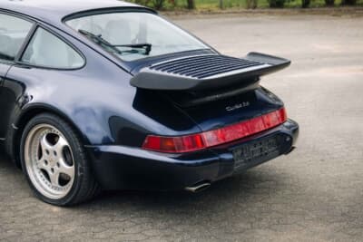 25万8125ユーロ（邦貨換算約4360万円）で落札されたポルシェ「911ターボ3.6」（C）Courtesy of RM Sotheby's